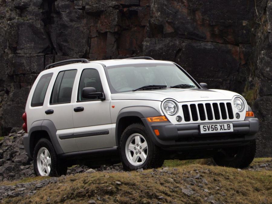  Jeep Cherokee 2005 года  (UK) (фото 12 из 13)